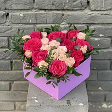 Цветочная композиция из Розы в коробке в Пижанке