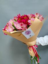 Букет цветов из:  Альстромерии #REPLACE_PRED# Пижанке