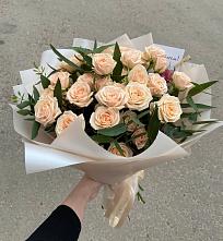 Букет Кремовые розы Латте в Пижанке