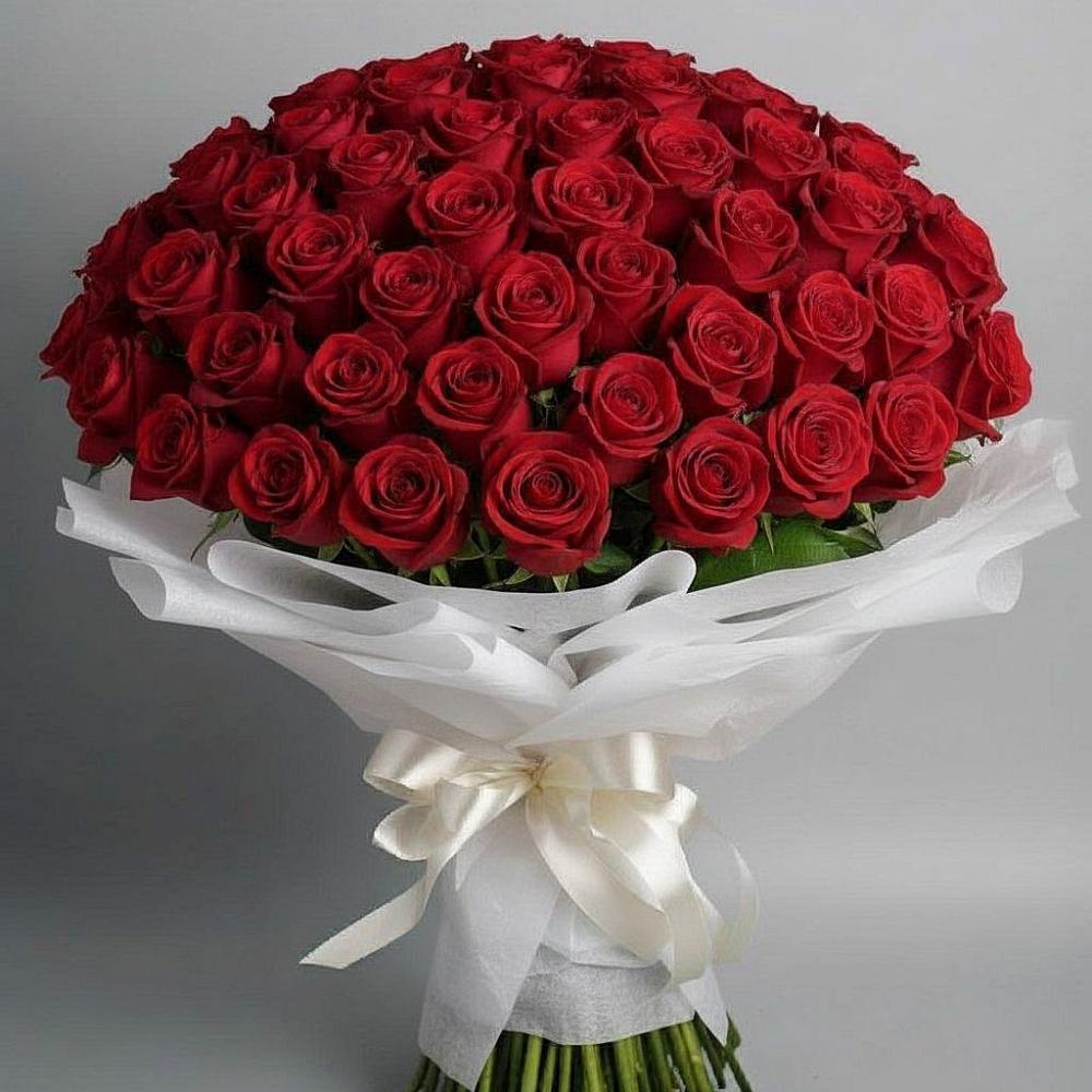 Букет 101 Красная роза Блэк Мэджик в Пижанке