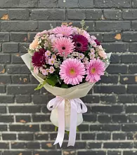Букет цветов из:  Герберы и Хризантемы #REPLACE_PRED# Пижанке