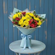 Букет цветов из:  Альстромерии и Хризантемы в Пижанке