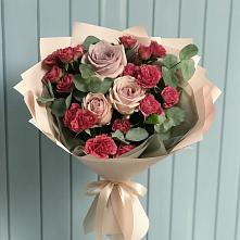 Букет цветов из:  Гвоздики и Розы #REPLACE_PRED# Пижанке